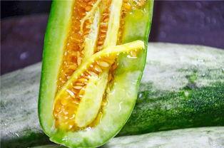 网红张奕凡吃瓜,揭秘娱乐圈幕后真相  第2张