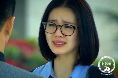 当红小花爆料娱乐圈,当红小花亲曝幕后真相  第1张